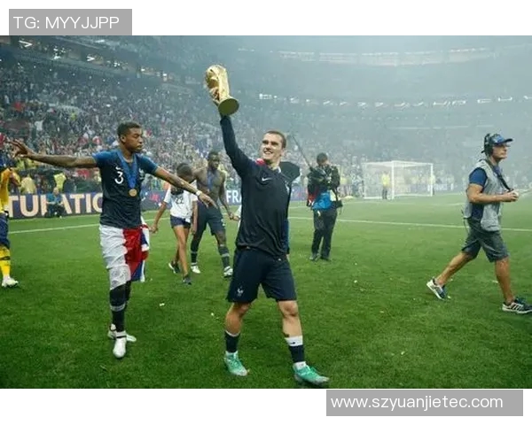 格列兹曼重返赛场展现风采助力球队争夺冠军荣耀